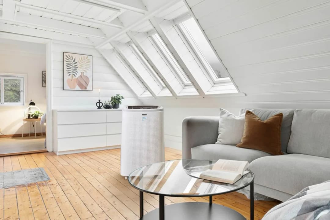 Jak skutecznie ochłodzić pokój na poddaszu? Sprawdzone metody na pokonanie upałów